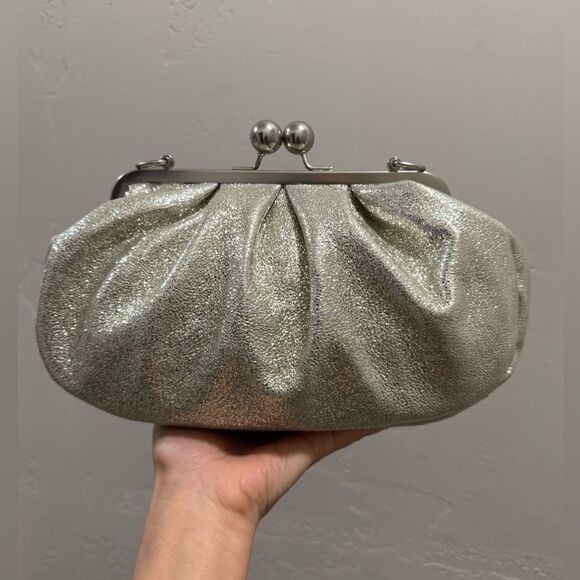 Silver Glitter Sheepskin Handmade Kisslock Slouchy Clutch/Wristlet/Crossbody - Picture 4 of 17